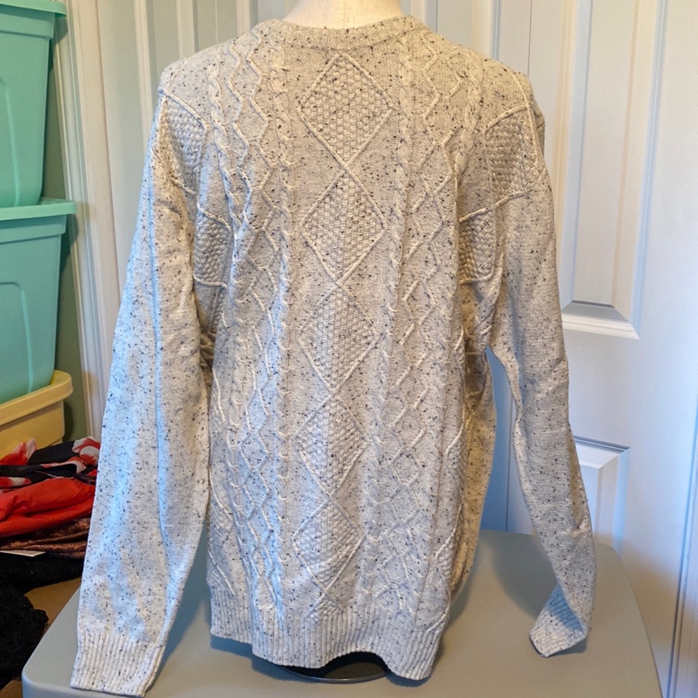 Haggar sweater
